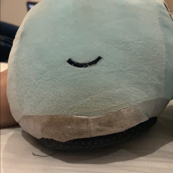 Unicorn slippers - Picture 3 of 3